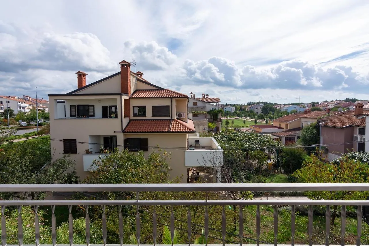 Apartments With A Parking Space Rovinj - 12656