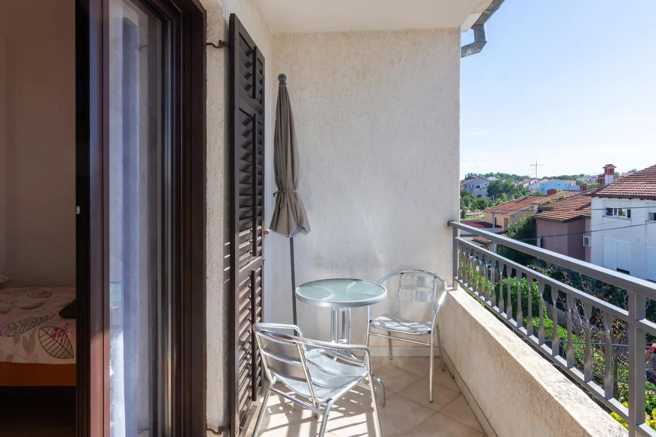 Apartments With A Parking Space Rovinj - 12656
